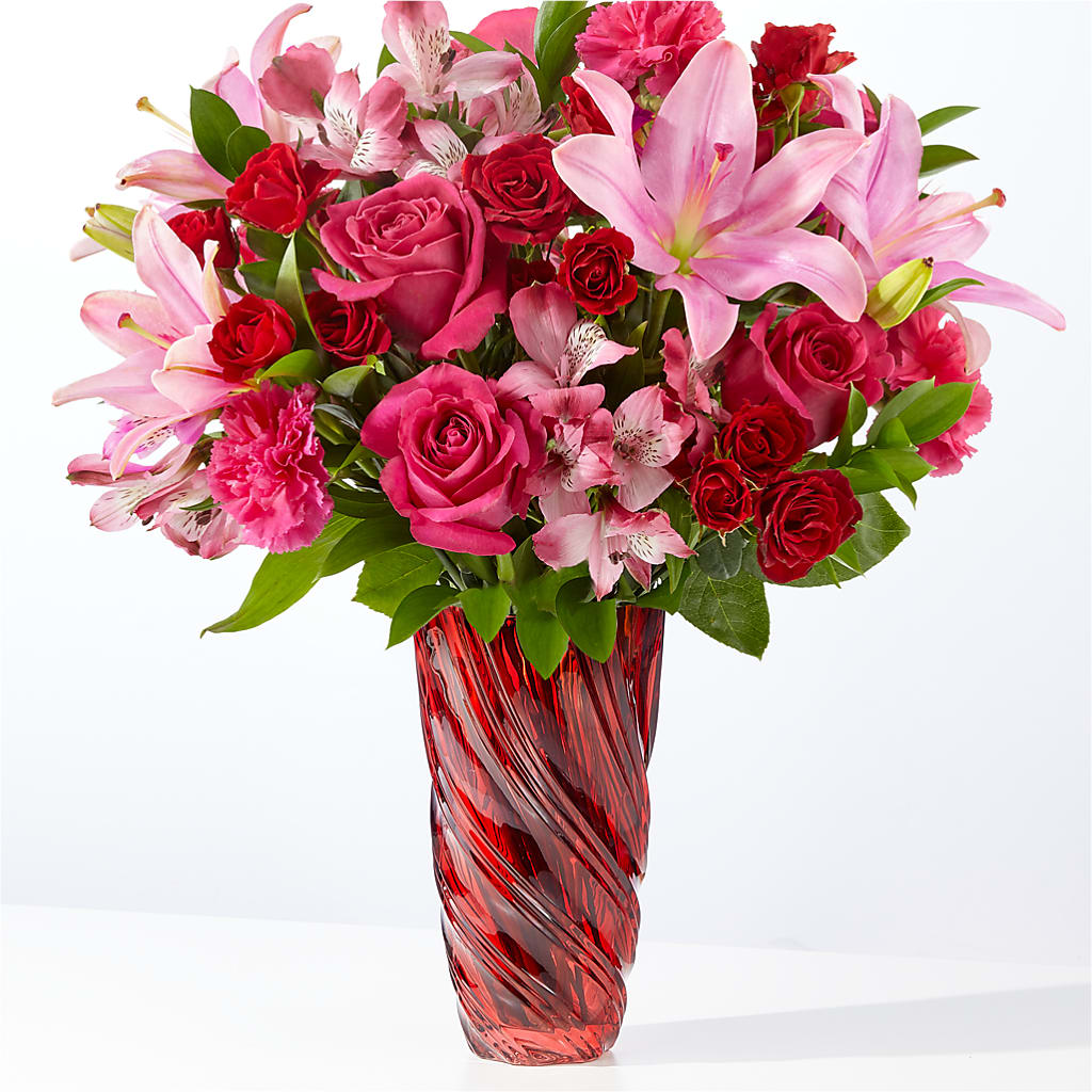 In Love Bouquet with Luxe Swirl Vase – Pantelia Floral, Salt Lake City UT