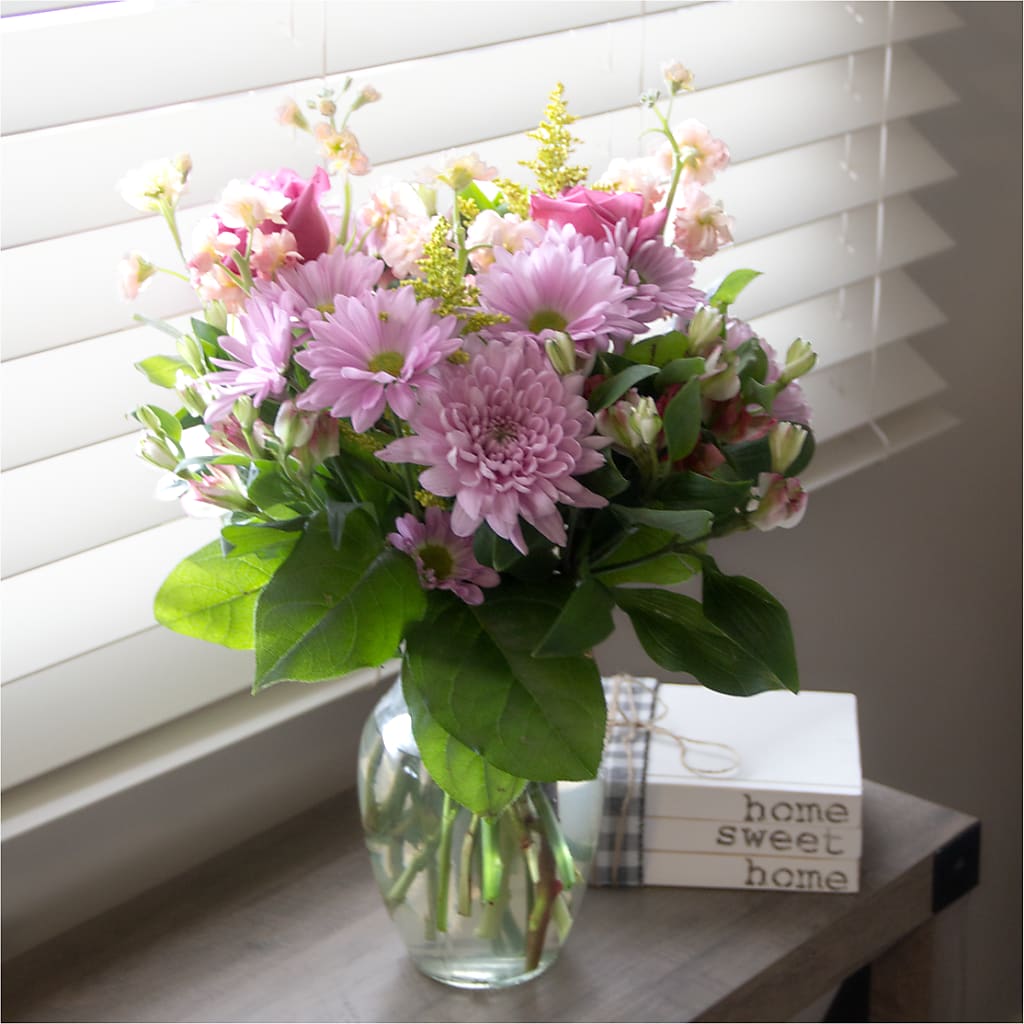 Pastel Tradition - A Florist Original –  Pantelia Floral, Salt Lake City UT